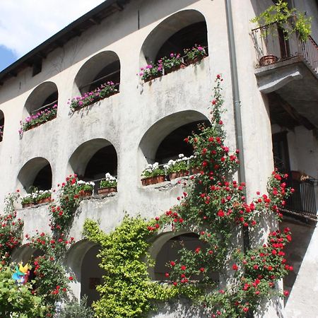 Affittacamere Casa Archi Losone Exteriör bild