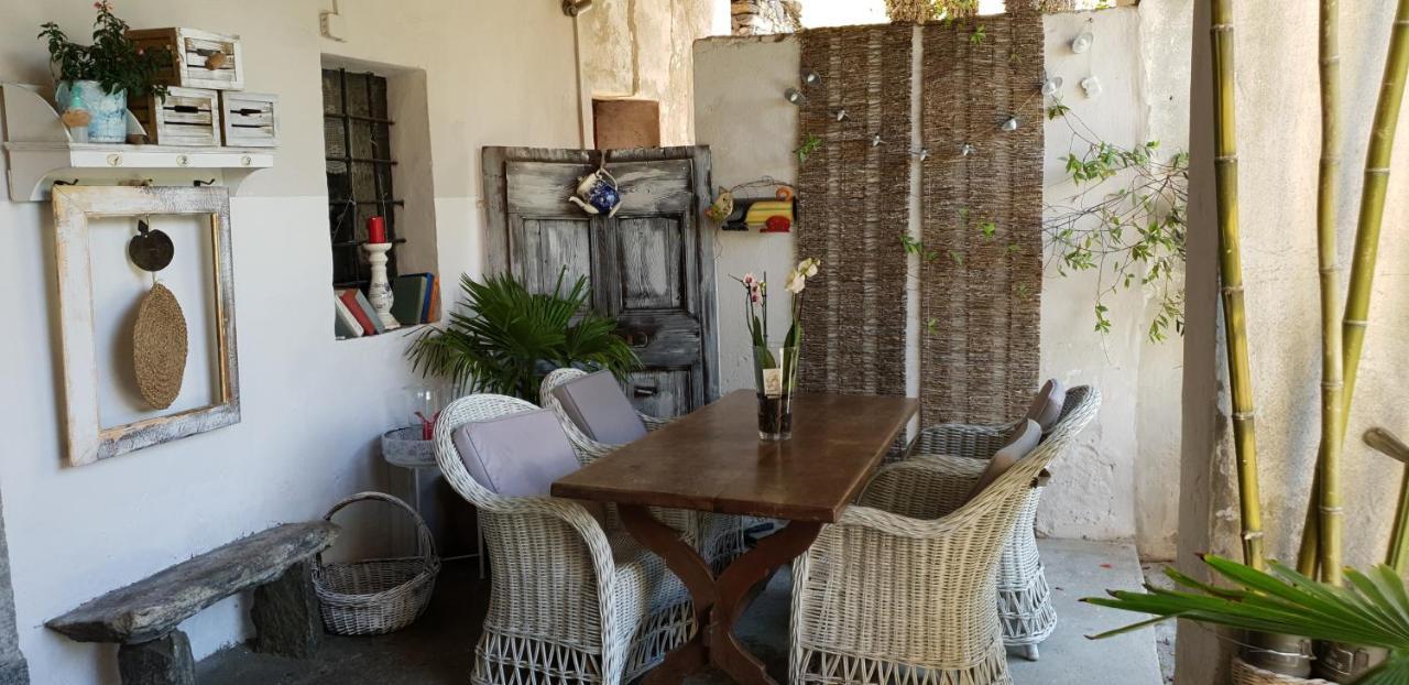 Affittacamere Casa Archi Losone Exteriör bild