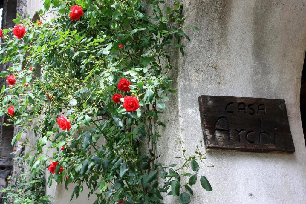 Affittacamere Casa Archi Losone Exteriör bild