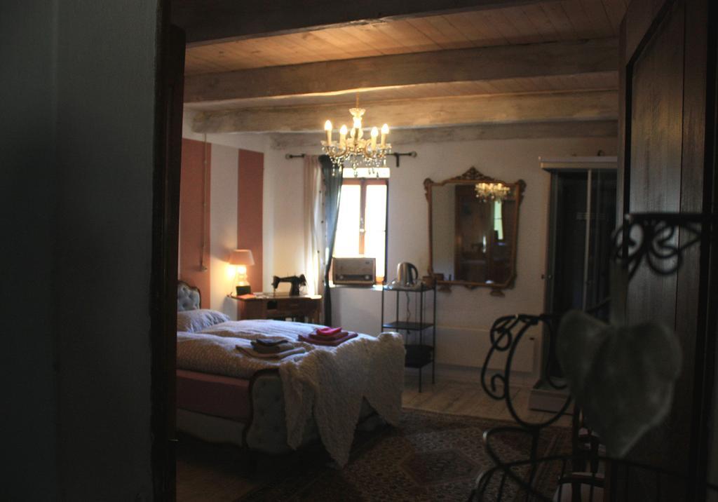 Affittacamere Casa Archi Losone Exteriör bild