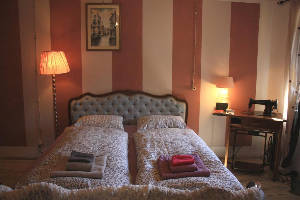 Affittacamere Casa Archi Losone Exteriör bild