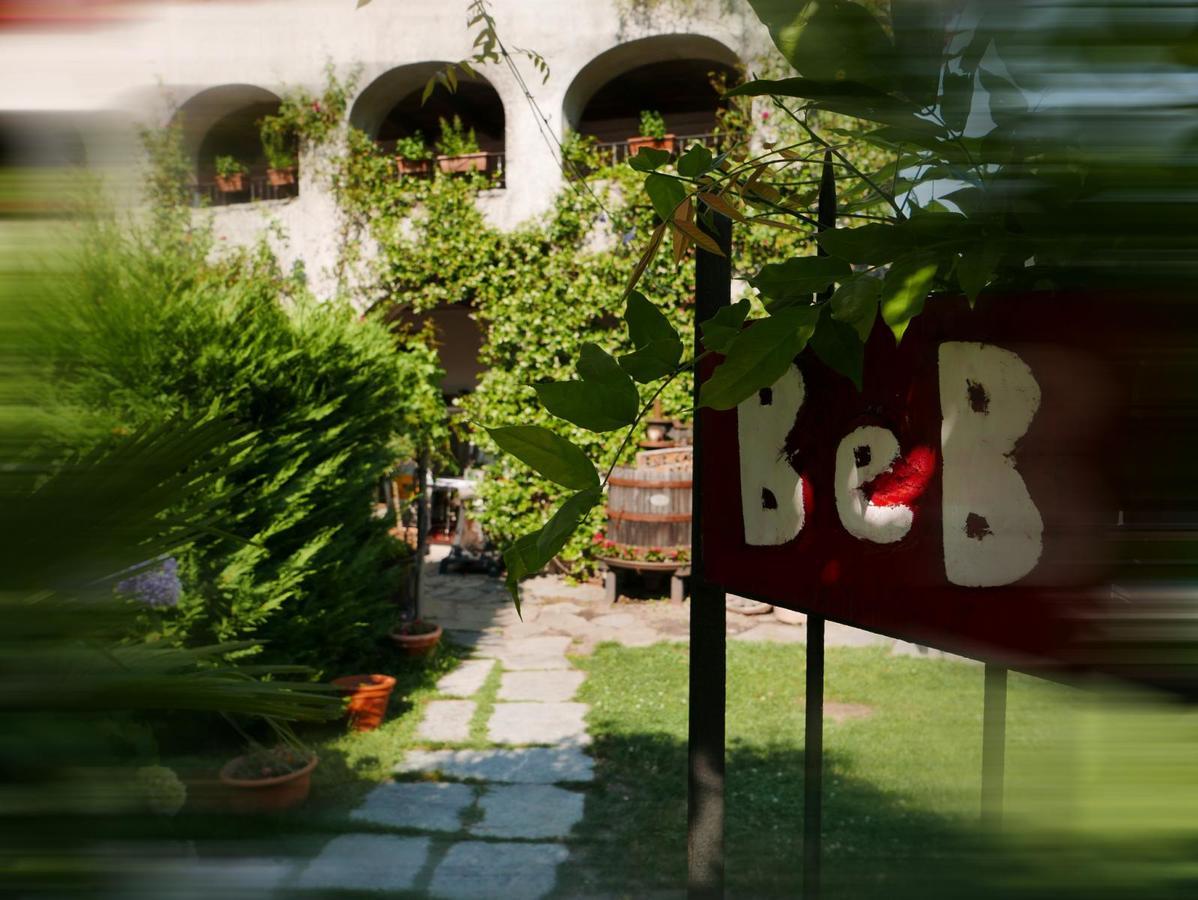 Affittacamere Casa Archi Losone Exteriör bild