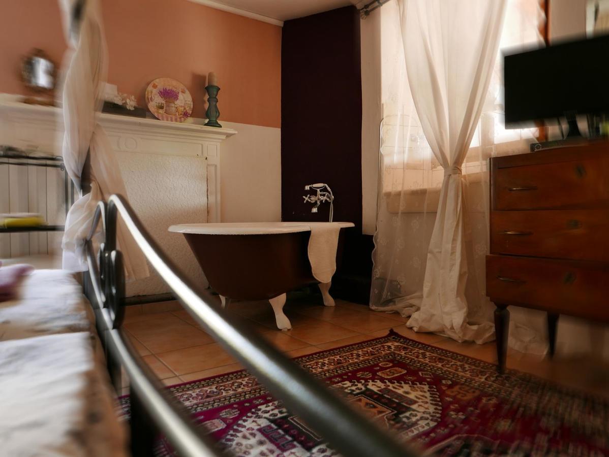 Affittacamere Casa Archi Losone Exteriör bild