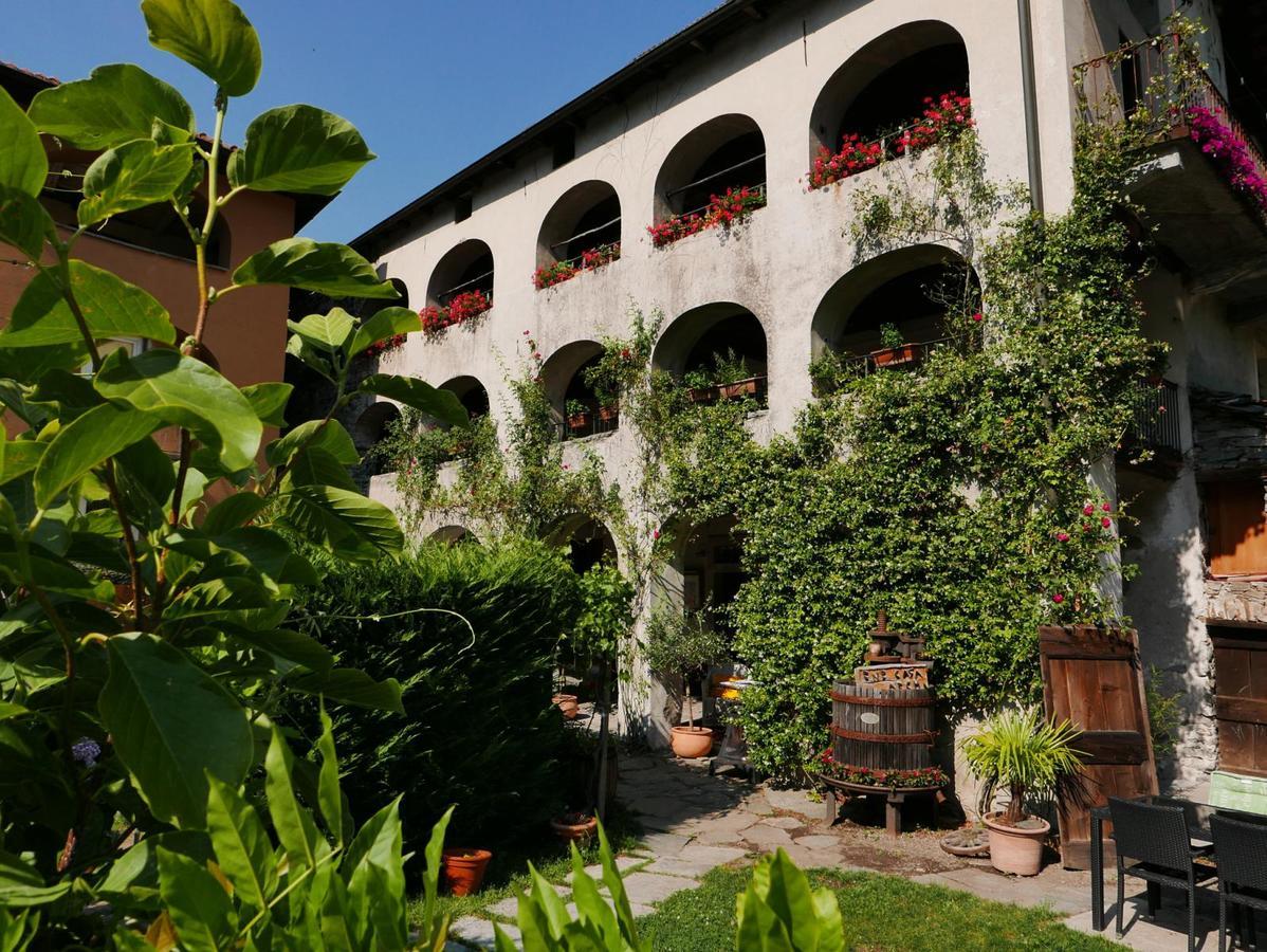 Affittacamere Casa Archi Losone Exteriör bild